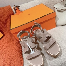 Hermes Sandals